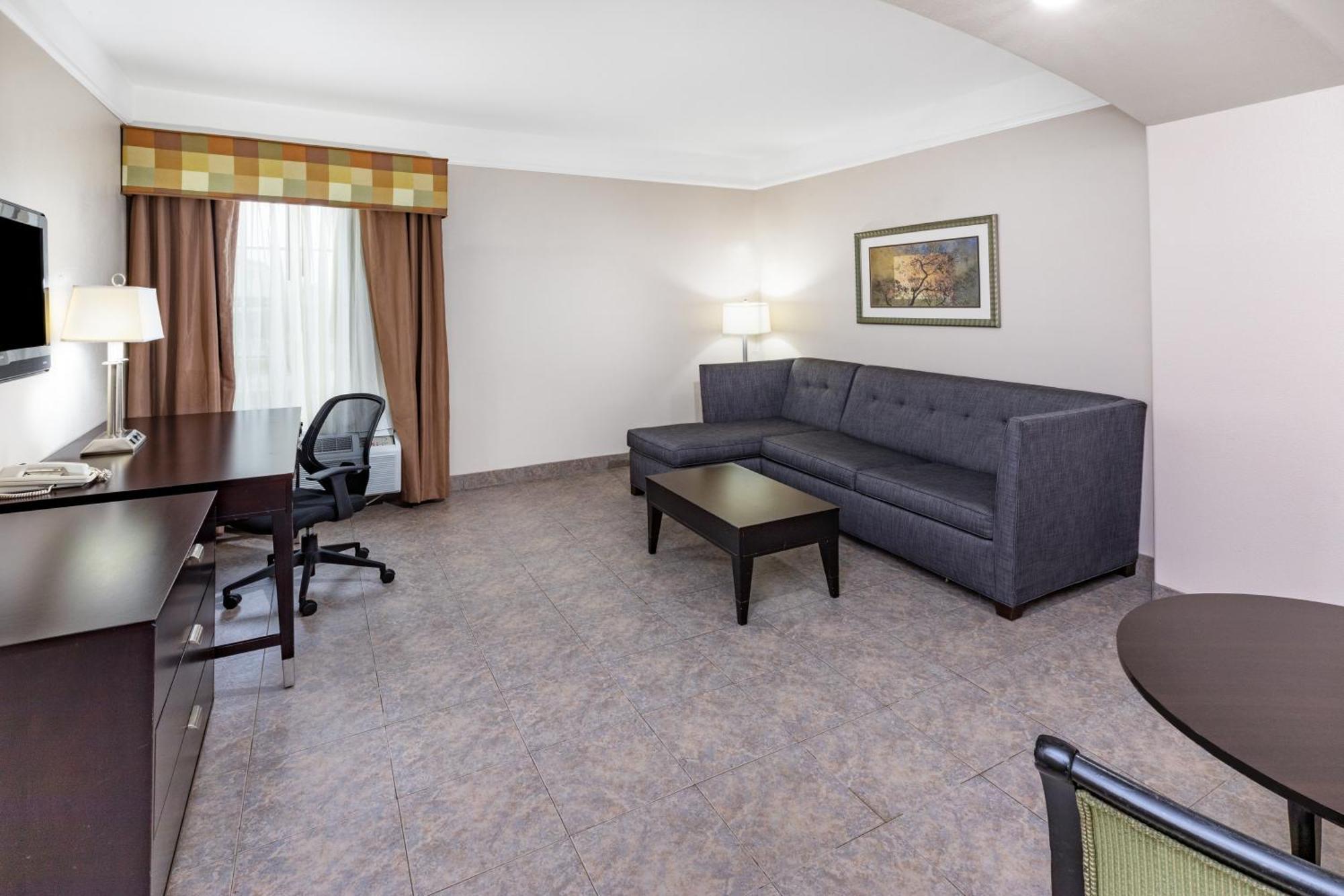 La Quinta Inn & Suites By Wyndham Pharr Rgv Medical Center Kültér fotó